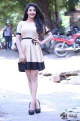 Daksha Nagarkar Interview About Hora Hori